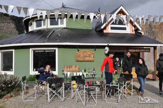 Depois de trilha, recuperando as energias em restaurante de El Chaltén, ao lado do Parque Nacional Los Glaciares, na Argentina